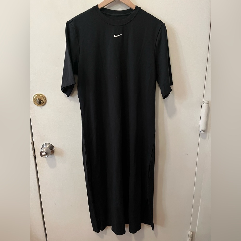 Nike Women's Midi Black Dress